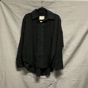 Free People Women’s  Black Casual Hook and eye closure Shirt
